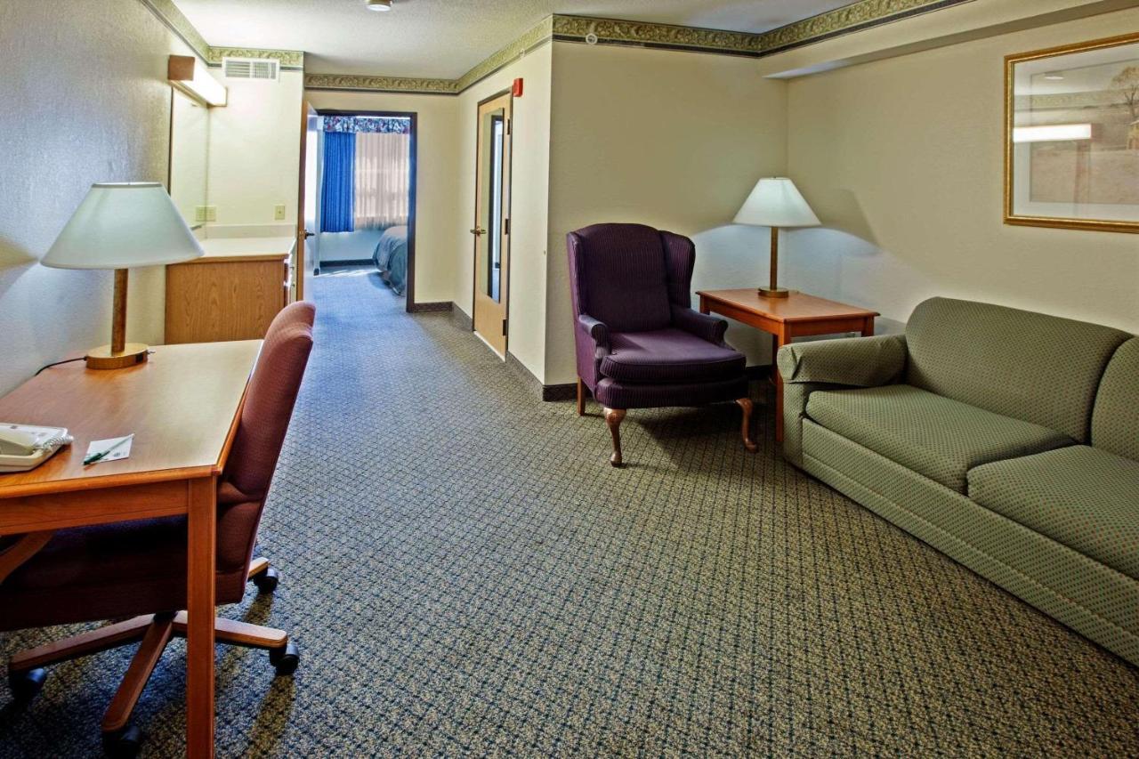 Country Inn & Suites By Radisson, Lansing, Mi Ngoại thất bức ảnh