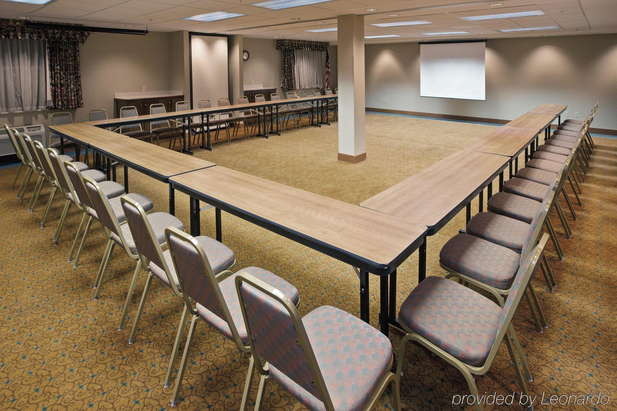 Country Inn & Suites By Radisson, Lansing, Mi Kinh doanh bức ảnh
